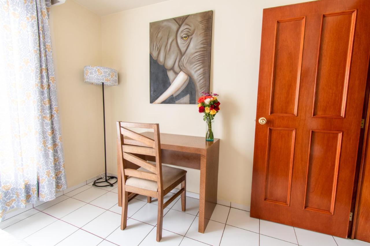 Casa Kinich Apartment Guadalajara Bagian luar foto
