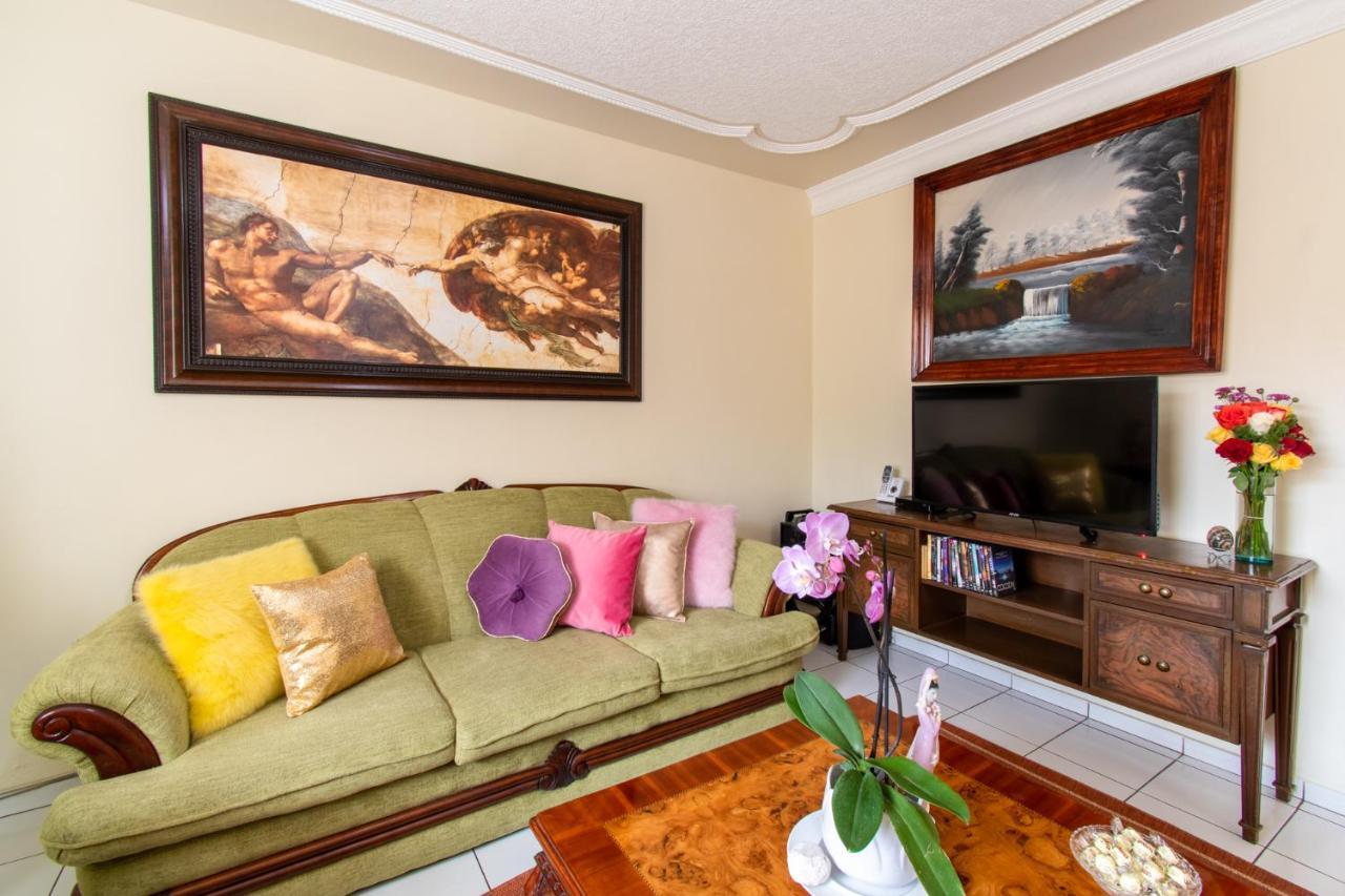 Casa Kinich Apartment Guadalajara Bagian luar foto