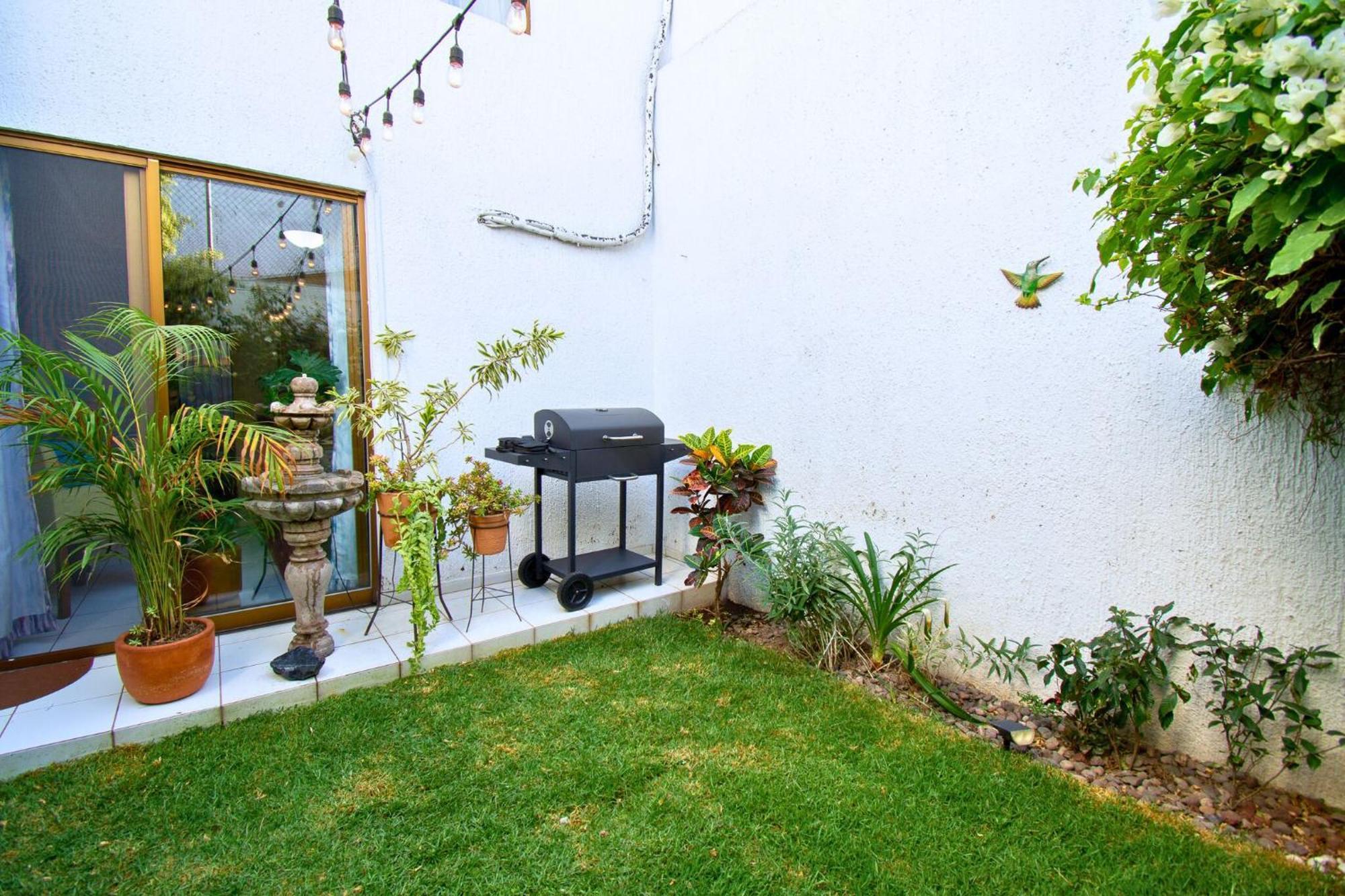 Casa Kinich Apartment Guadalajara Bagian luar foto